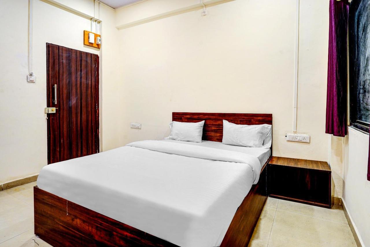 Amba Executive An Apartment Hotel Mundhwa Экстерьер фото